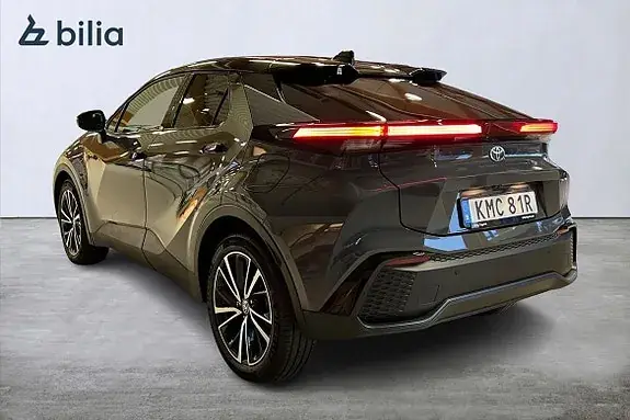 Toyota C-Hr 2026 photo 2