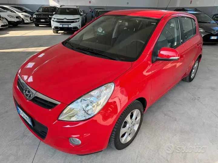 Hyundai I20 2012 photo 3