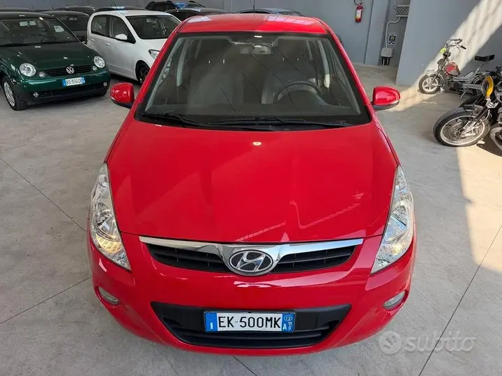 Hyundai I20 2012 photo 2