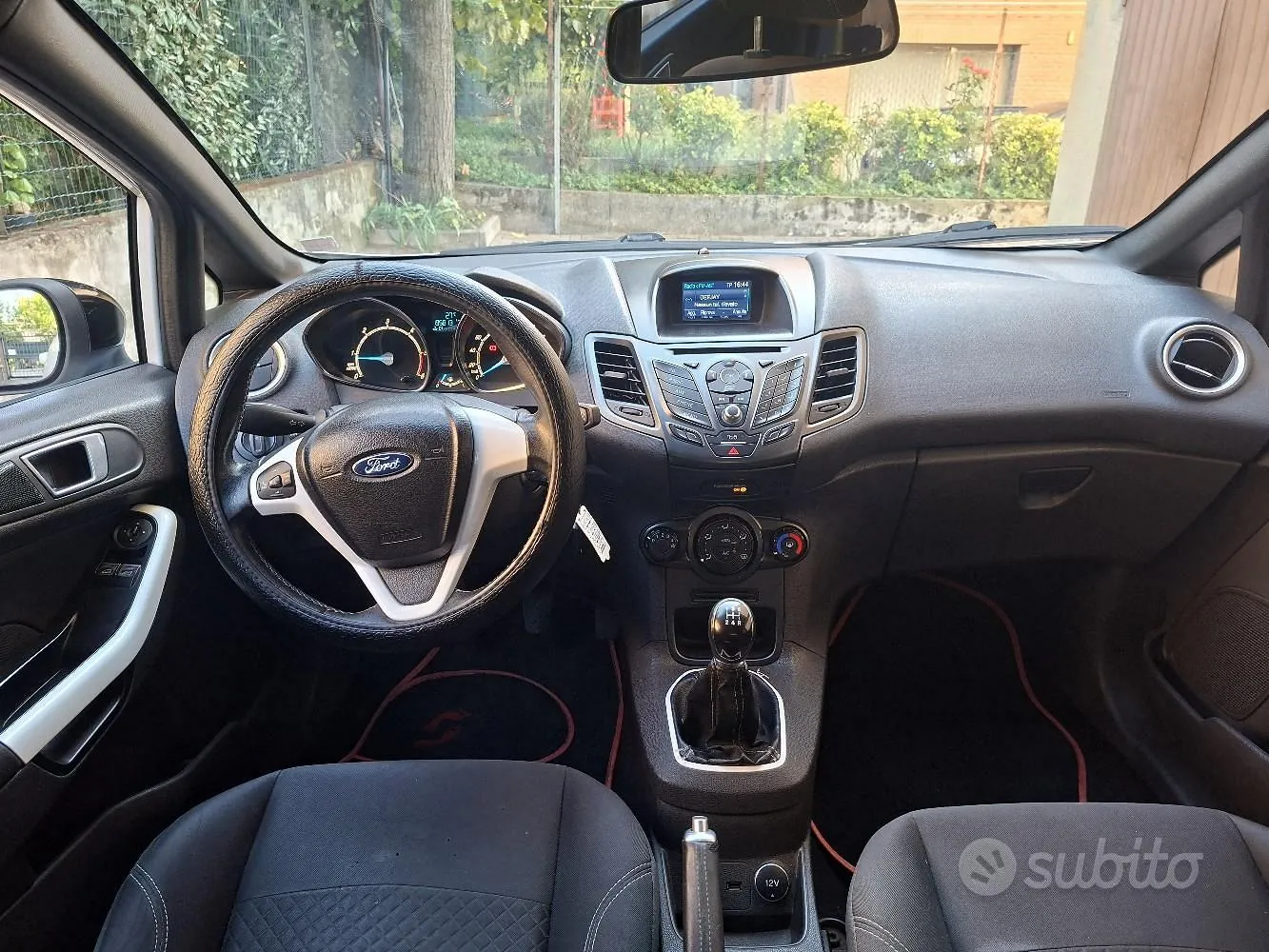 Ford Fiesta 2016 photo 4
