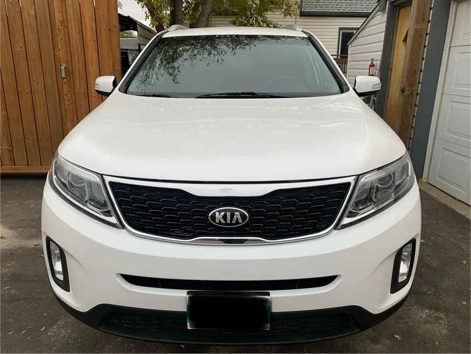 Kia Sorento 2015 photo 2