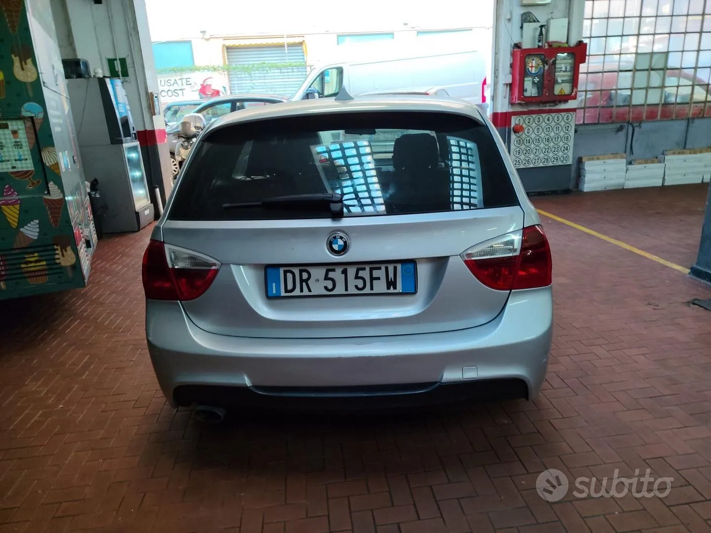 BMW 318D 2008 photo 5