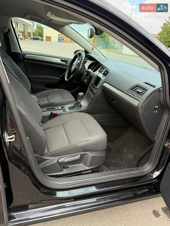 Volkswagen Golf 2015 photo 3