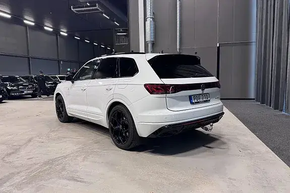 Volkswagen Touareg 2024 photo 4