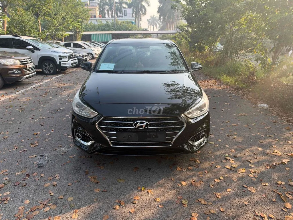 Hyundai Accent 2018 photo 2