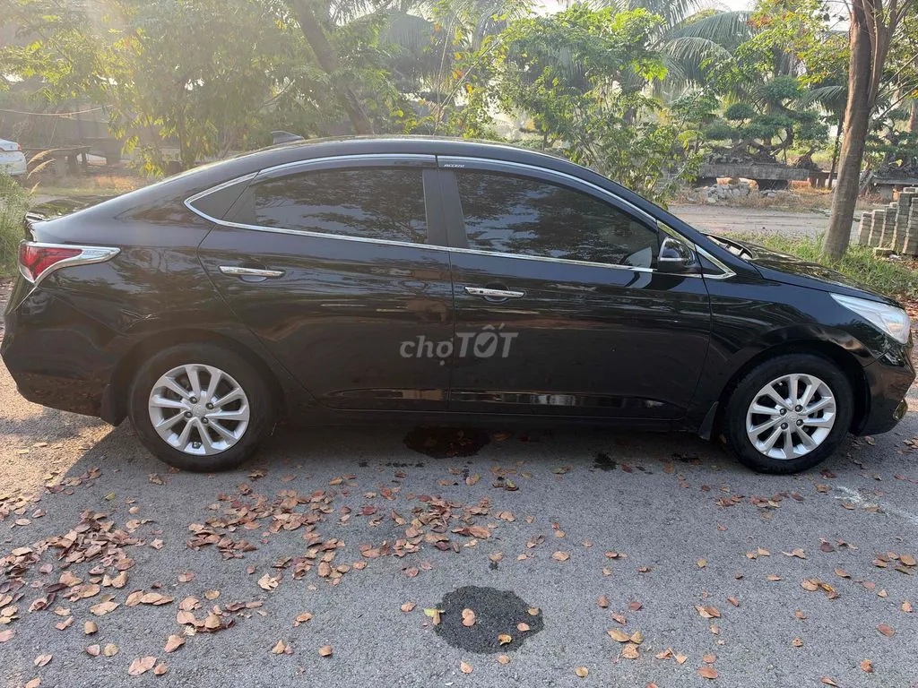 Hyundai Accent 2018 photo 4