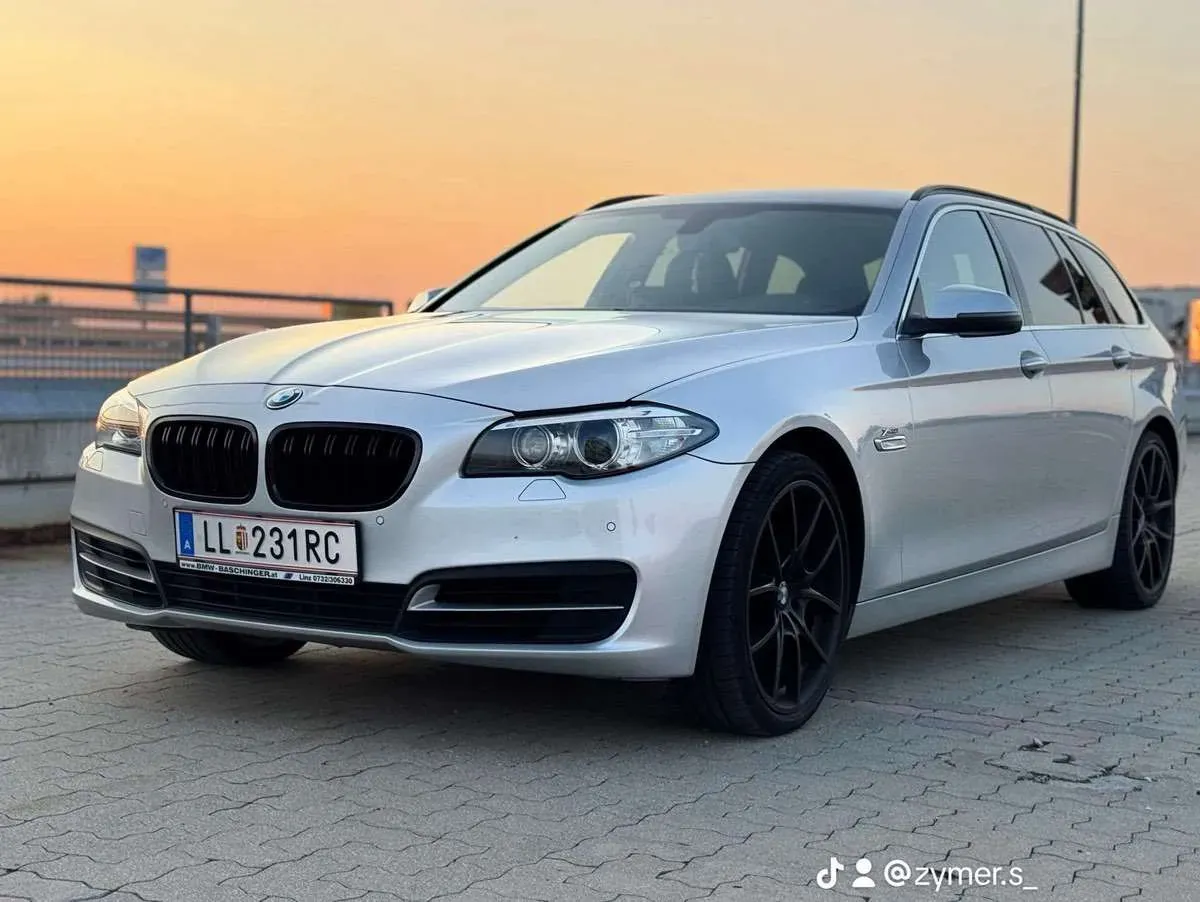 BMW 5 Series 2016 photo 2