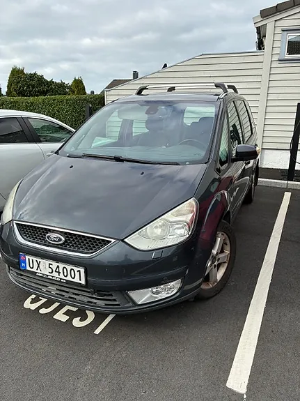 Ford Galaxy 2006 photo 2