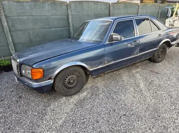 Mercedes-Benz W 126