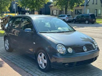 Volkswagen Polo 2004 photo 2