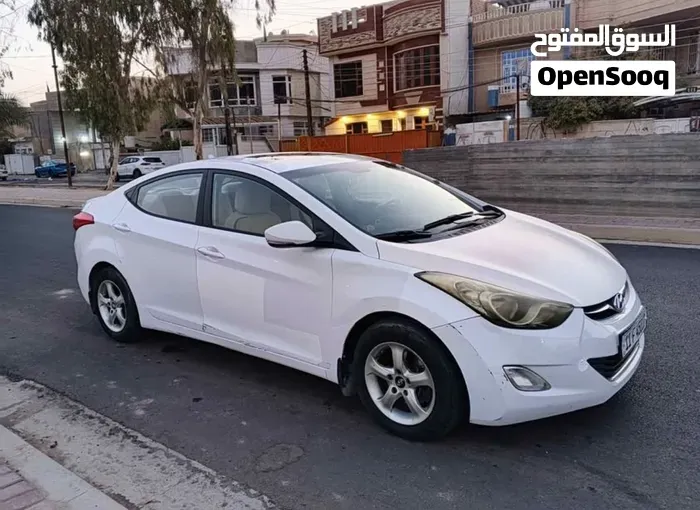 Hyundai Elantra 2013 photo 5