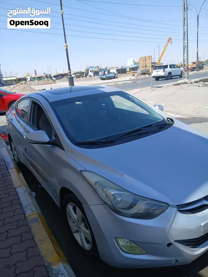 Hyundai Elantra 2013 photo 4