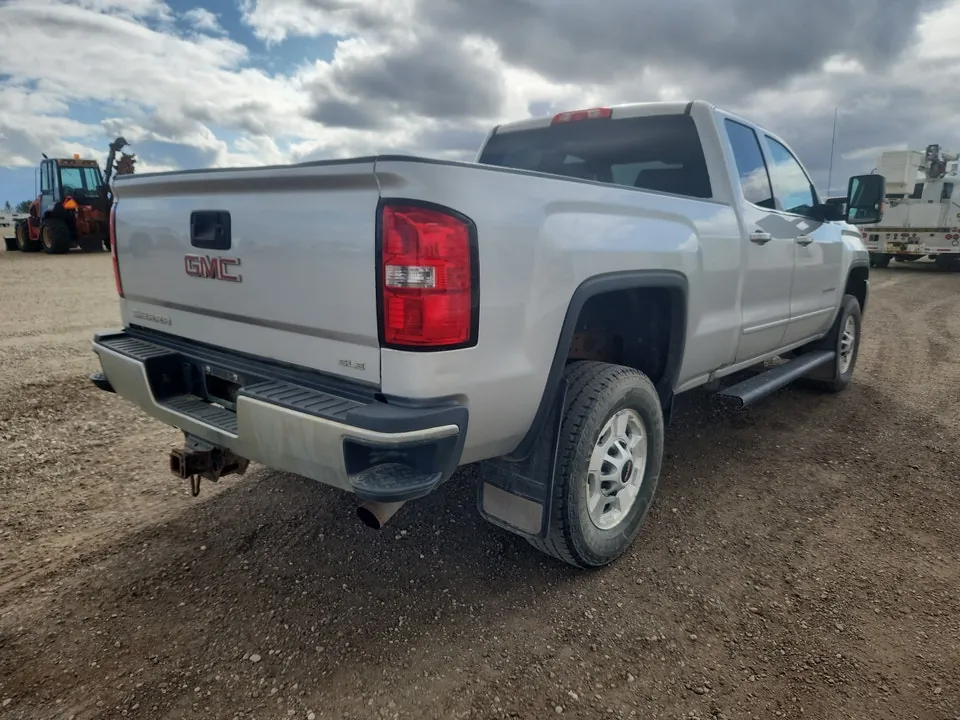 GMC Sierra 2500Hd 2019 photo 4