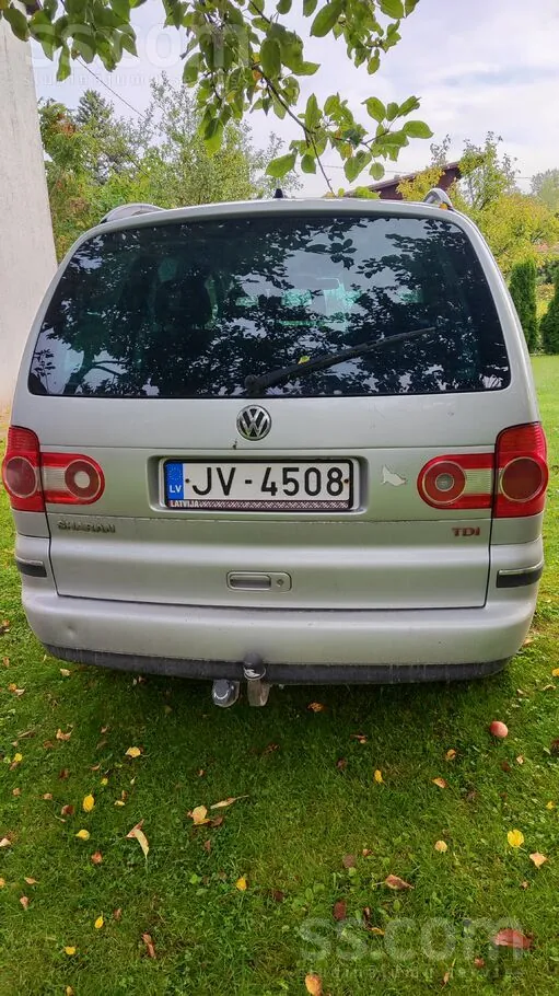 Volkswagen Sharan 2004 photo 4