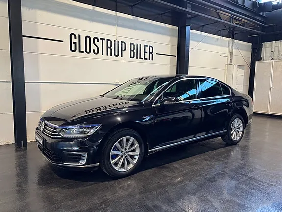 Volkswagen Passat 2018 photo 4