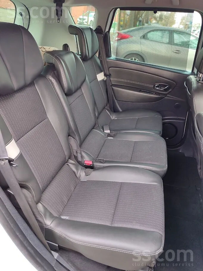 Renault Scenic 2015 photo 4