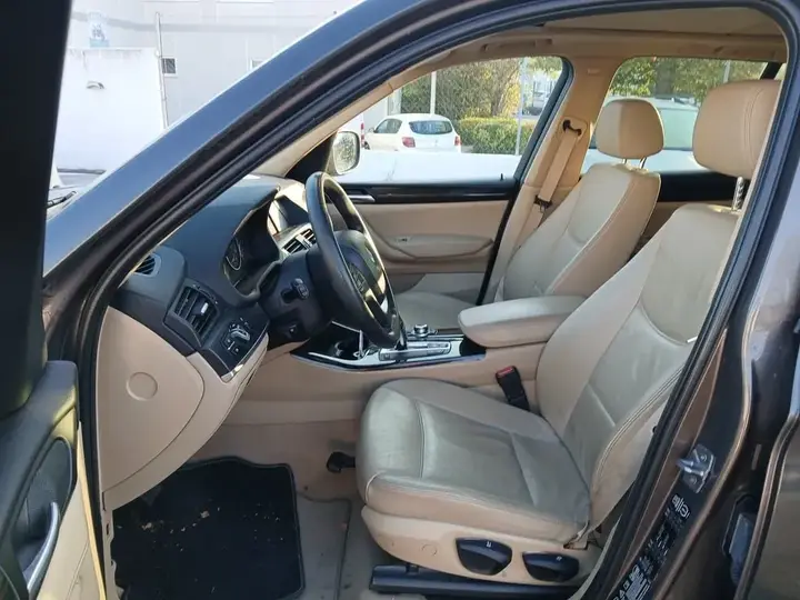 BMW X3 2010 photo 3