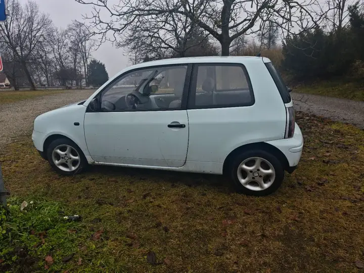 Seat Arosa 2002 photo 3