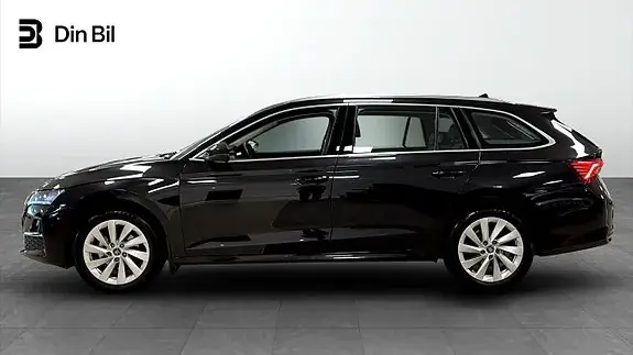 Skoda Octavia 2026 photo 2