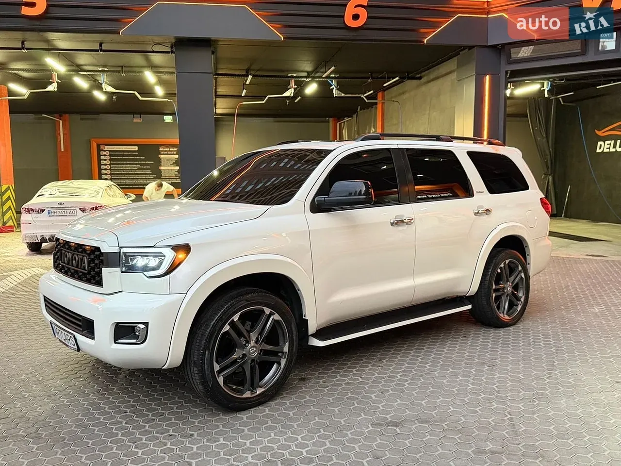 Toyota Sequoia 2012 photo 5