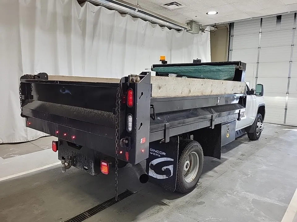 GMC Sierra 3500Hd 2019 photo 2