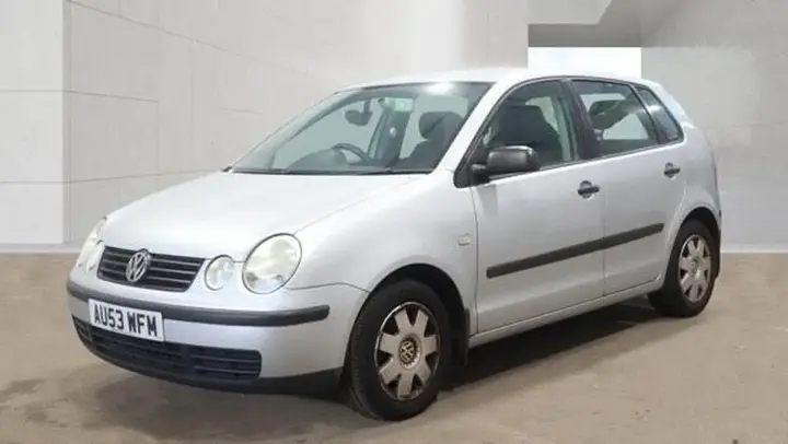 Volkswagen Polo 2003 photo 2