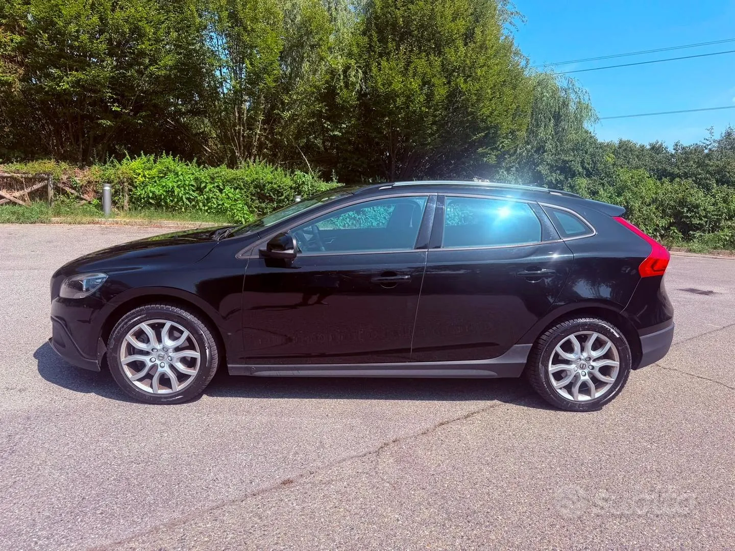 Volvo V40 2018 photo 3