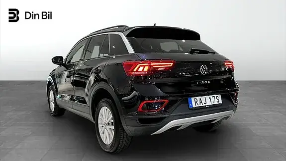Volkswagen T-Roc 2023 photo 3