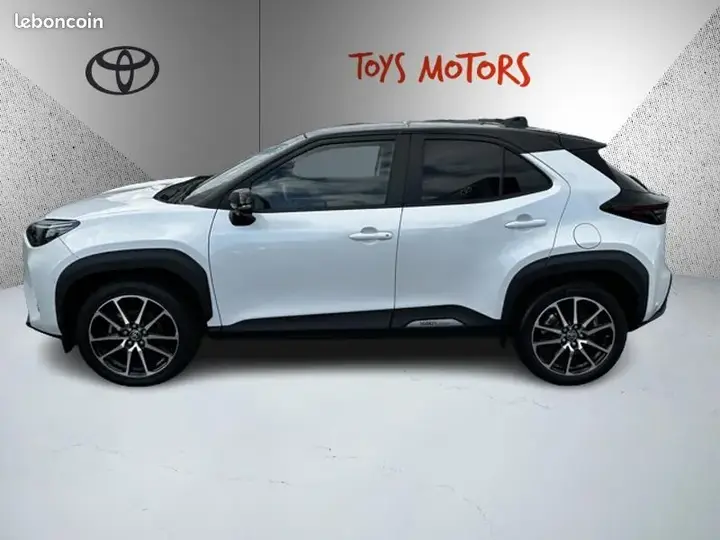 Toyota Yaris Cross 2023 photo 3