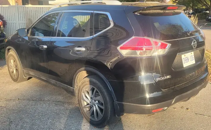 Nissan Rogue 2015 photo 2