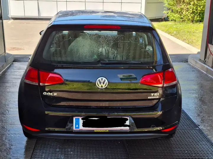 Volkswagen Golf 2013 photo 2