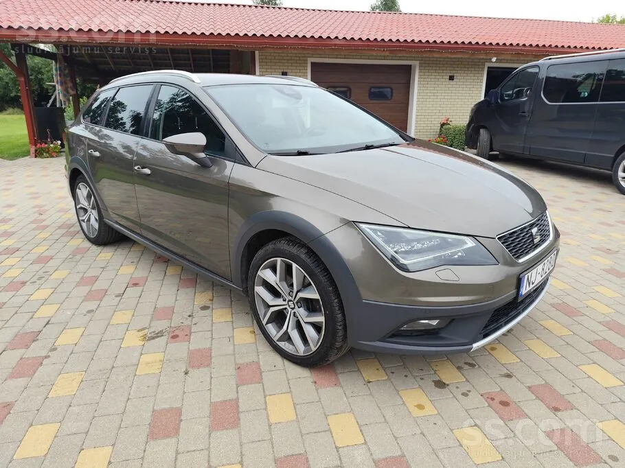 Seat Leon 2015 photo 2