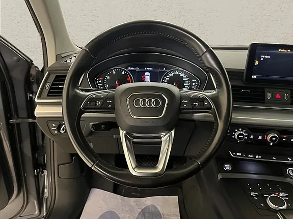 Audi Q5 2017 photo 5