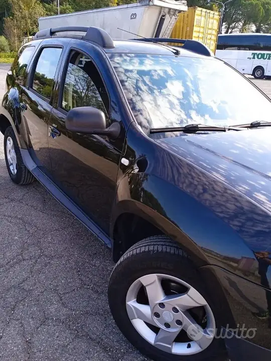 Dacia Duster 2012 photo 2
