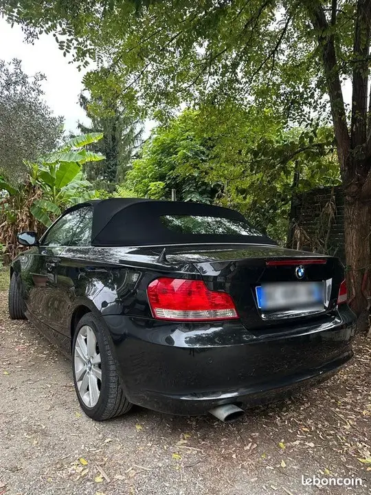 BMW Series 1 2010 photo 2