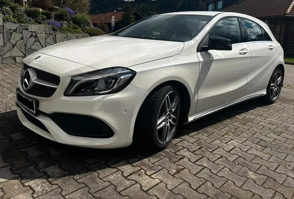 Mercedes-Benz A200 Amg Line