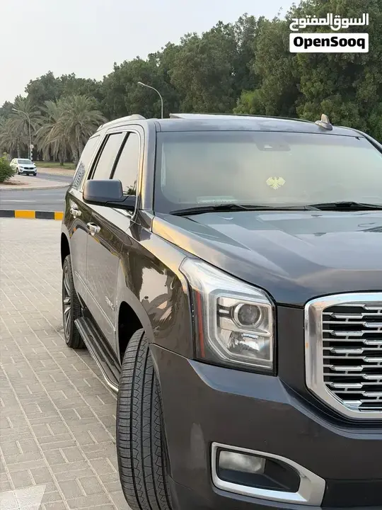 GMC Yukon 2017 photo 2