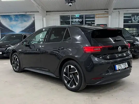 Volkswagen Id.3 2021 photo 2