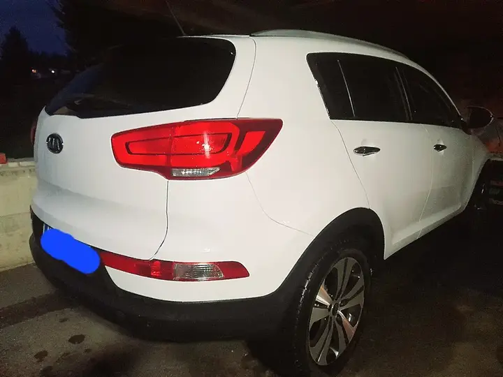 Kia Sportage 2012 photo 2