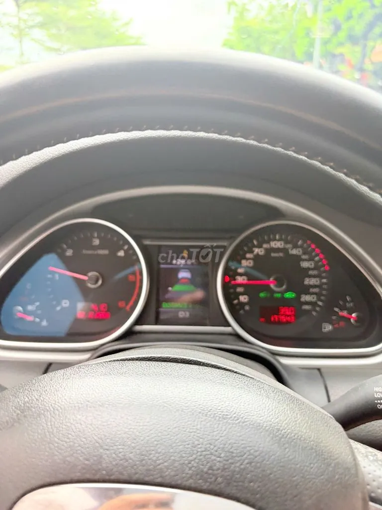 Audi Q7 2009 photo 4