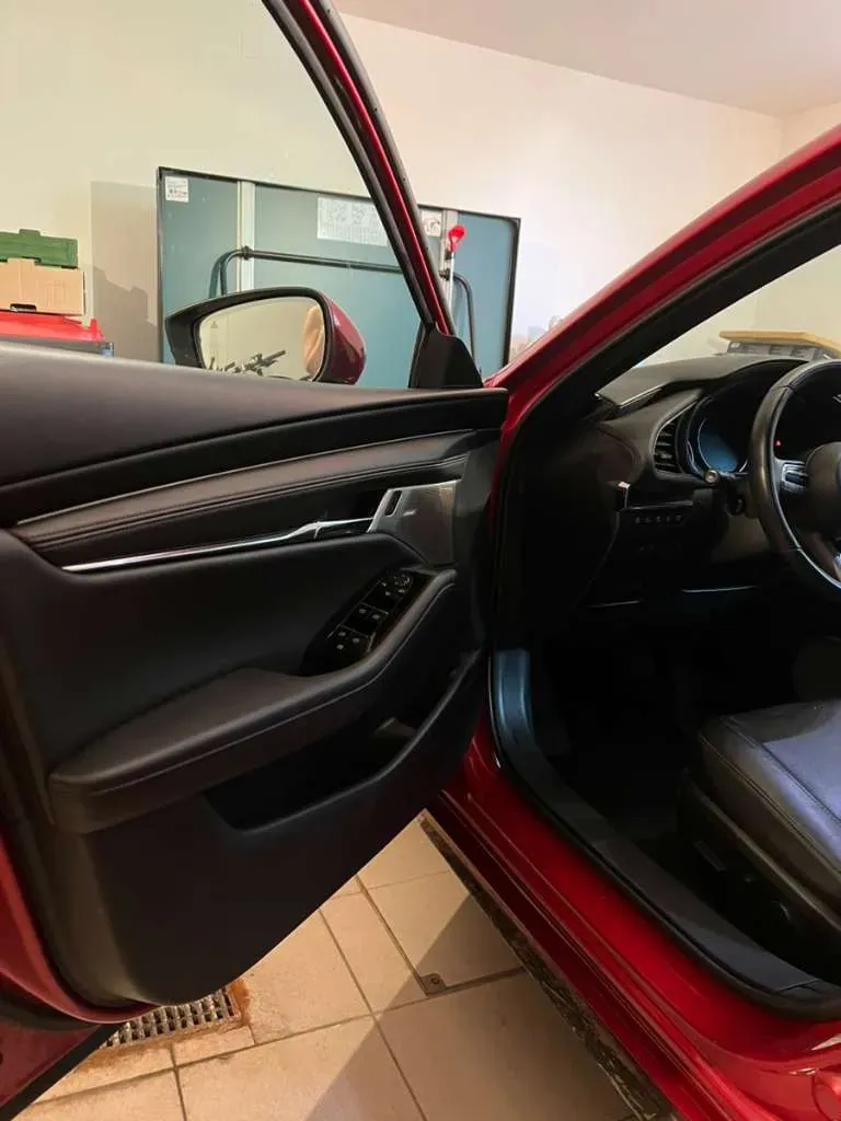 Mazda Mazda3 2019 photo 2