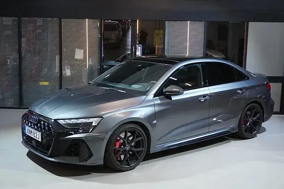 Audi Rs3 2025 photo 2