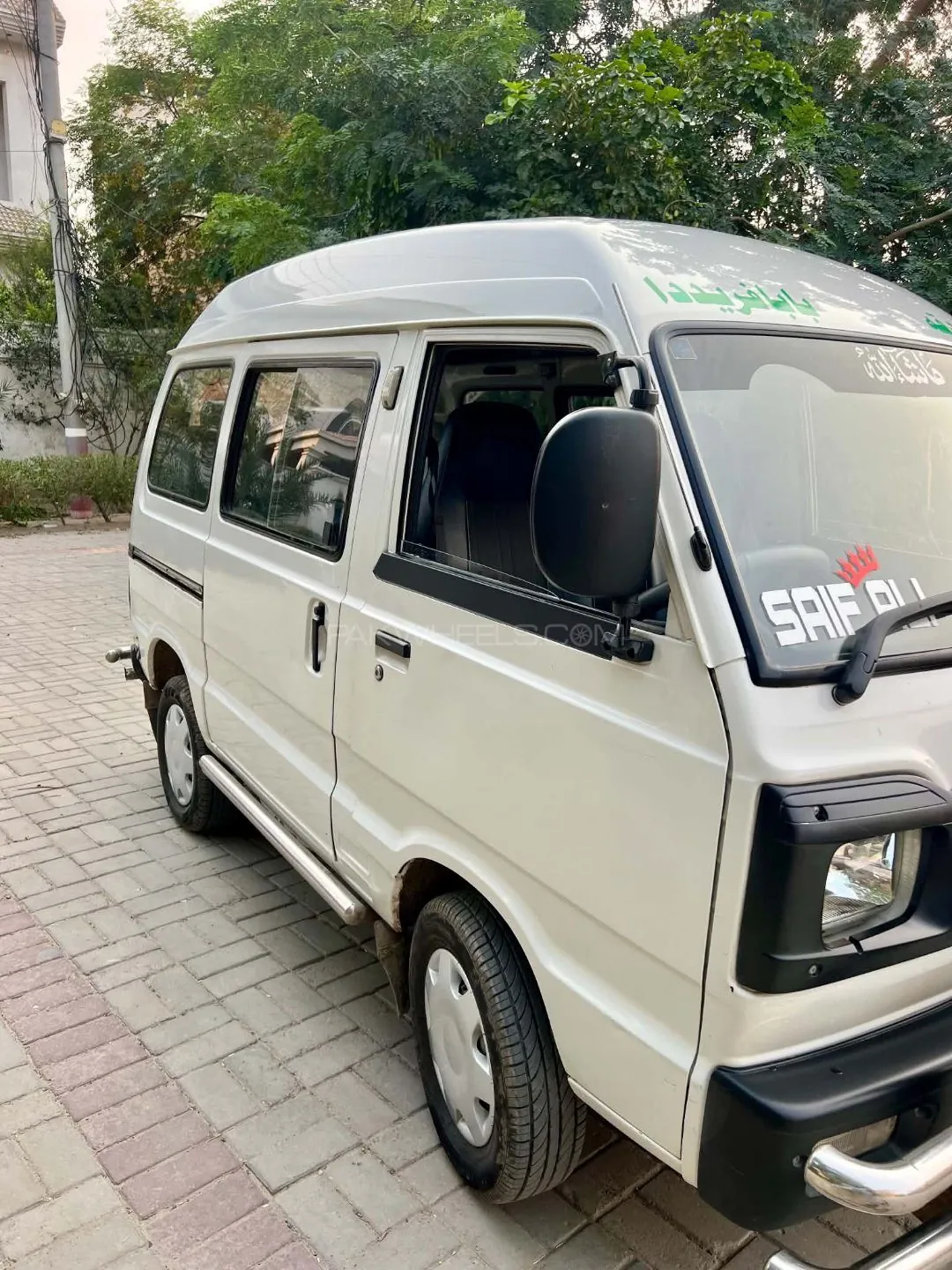 Suzuki Bolan