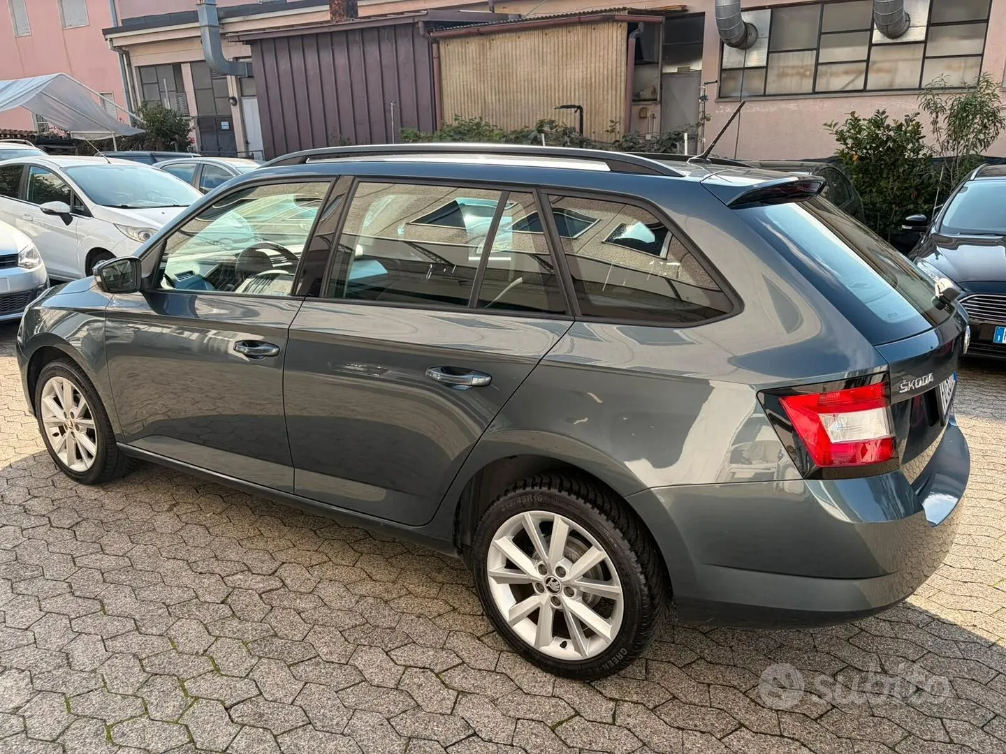 Skoda Fabia 2017 photo 5