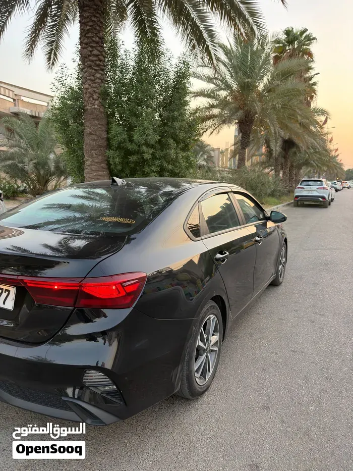 Kia Forte 2023 photo 3