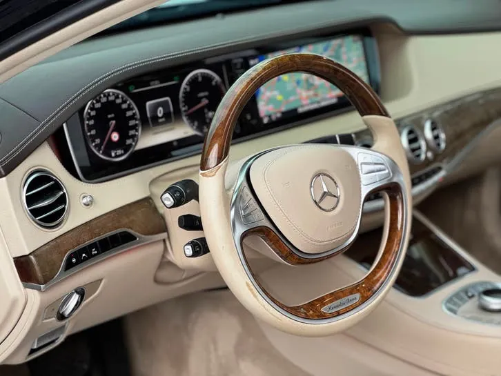 Mercedes-Benz S-Class 2013 photo 3