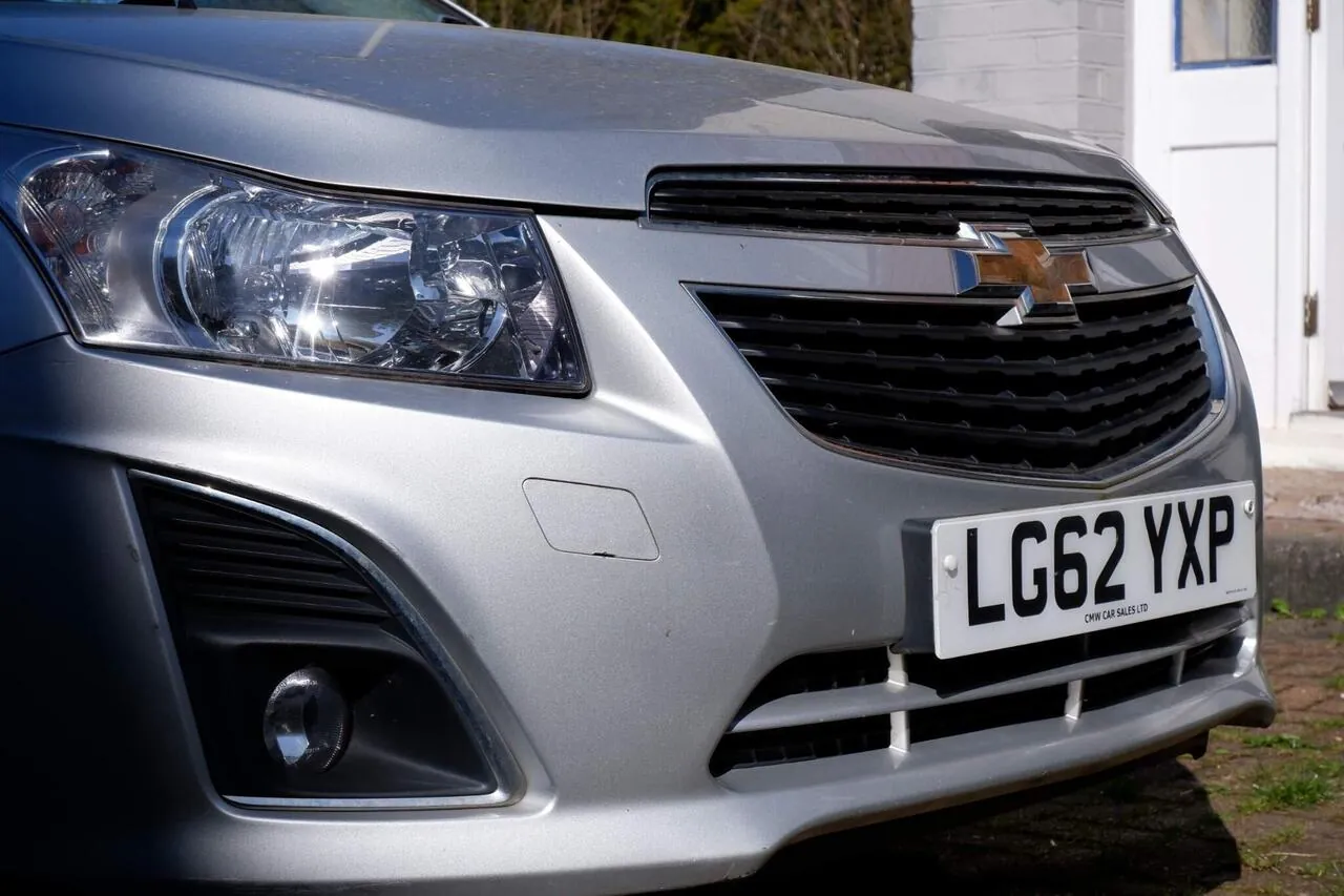 Chevrolet Cruze 2012 photo 2