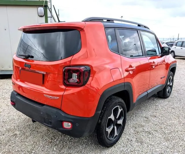 Jeep Renegade 2014 photo 4