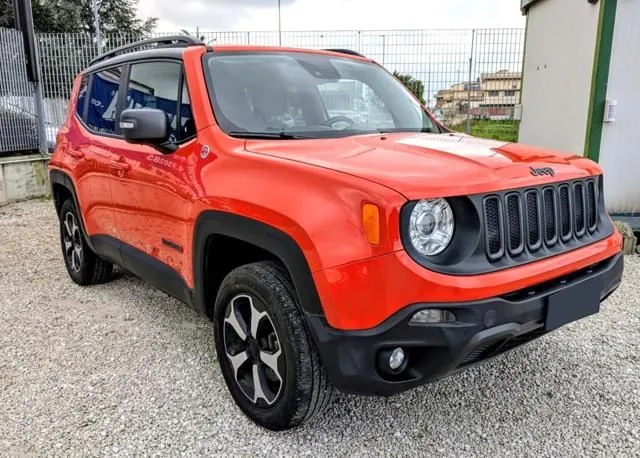 Jeep Renegade 2014 photo 2