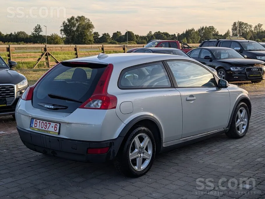 Volvo C30 2008 photo 3